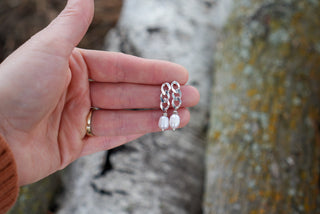 Curb Chain Posts- Pearl