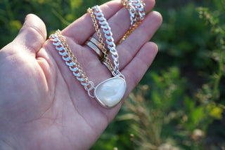 Two Tone Choker- Mother of Pearl