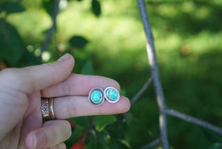 Essentials Post Earrings