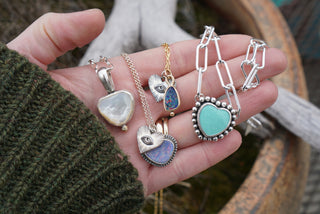 Dottie Necklace- Mother of Pearl