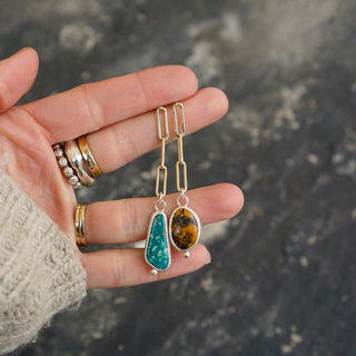 Sister Stone Paperclip Posts
