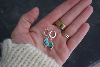 Little Minis Huggie Hoops- Kingman Turquoise