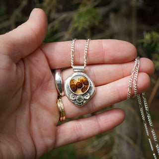 Amapola Necklace- MT Sapphire + Dendritic Agate
