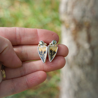 Sagebrush Post Earrings- MT Sapphire, Dendritic Agate + 10k Gold