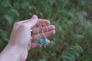 Birthstone Gaea Earrings- May: Chrysoprase
