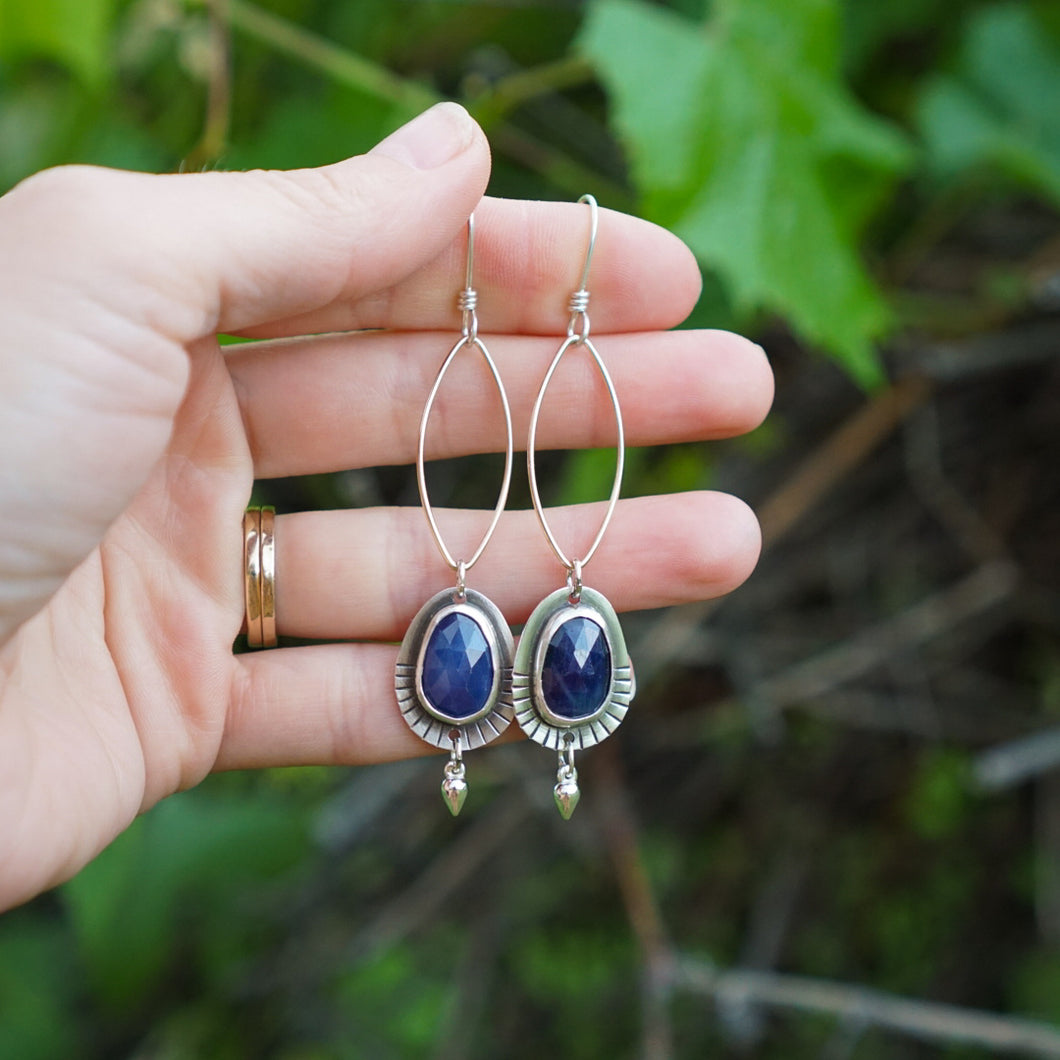 Birthstone Gaea Earrings- September: Sapphire