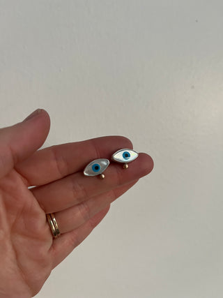 Third Eye Posts- Mother of Pearl