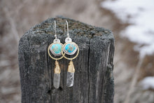 Load image into Gallery viewer, Lucent Earrings
