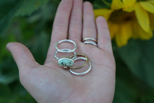 Load image into Gallery viewer, Companions Ring Set- New Lander Size 8.25
