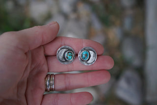 Moonshadow Posts