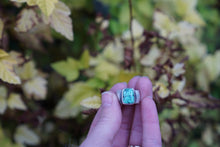 Load image into Gallery viewer, Bellatrix Ring- Turquoise Size 5.5
