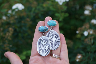 Mountain Flower Posts- Turquoise