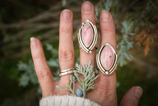 O'Keefe Ring- Rhodonite Size 7.5-7.75