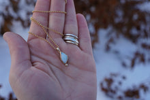 Load image into Gallery viewer, Gold Opal Necklace
