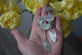 Tulip Post Dusters- Chalcedony