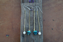 Load image into Gallery viewer, Sticks Earrings- Freshwater Pearl
